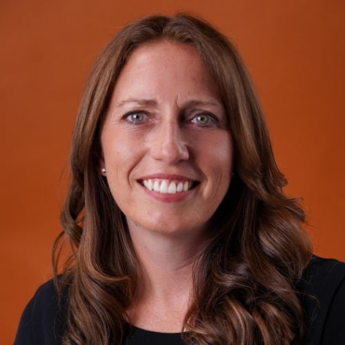 Claire Conby Headshot
